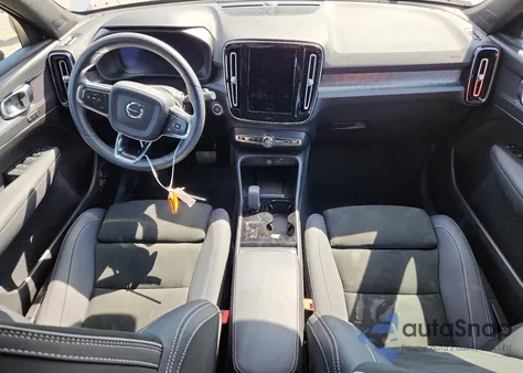 2023 Volvo Xc40 Plus из США, поврежденный, VIN YV4L12UW2P2049894
